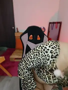 nyxie8 - Nyxie8's free webcam - UK Sex Cams