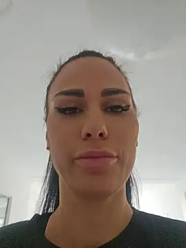 KatiaDivine webcam