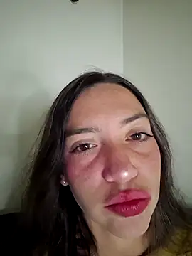loveuu-bae webcam