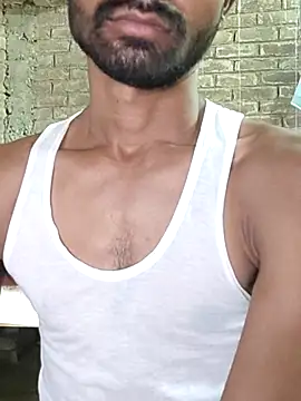 ThethunderPo live cam on StripChat