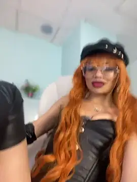 Emerald_gh webcam