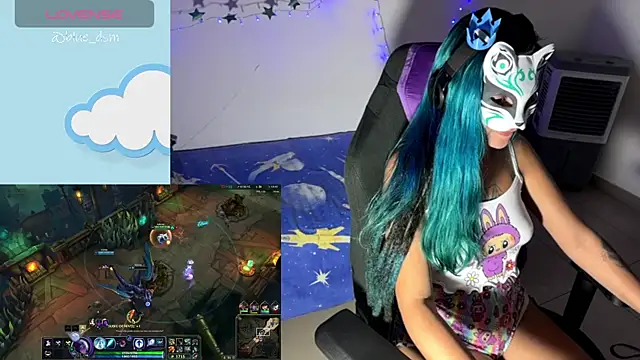bluesubmissive webcam