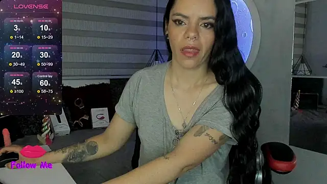 natasha_logan_ webcam