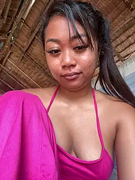 Juliet_official_pro webcam