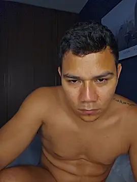 Alejandroxxxof webcam