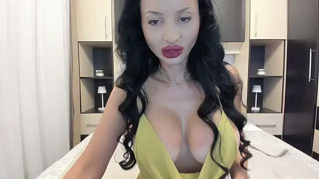 sexydeea87 webcam