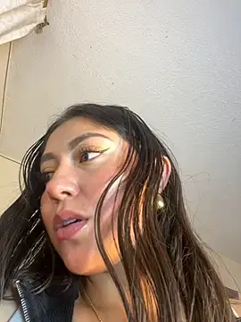 Antonella_Moreau webcam