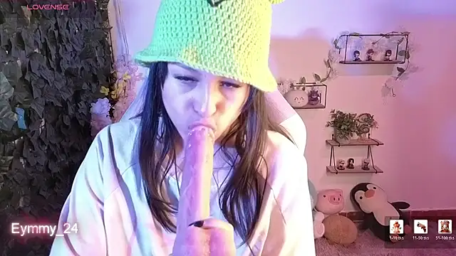 Eymmy_24 webcam