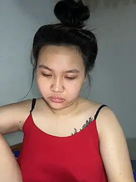 Almira6868 webcam