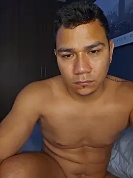 Alejandroxxxof webcam