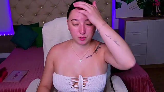 AVA_MAXIMUS webcam