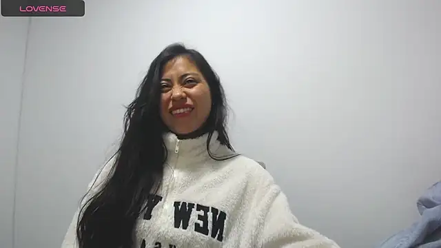 TIFFANNY_KER_M webcam