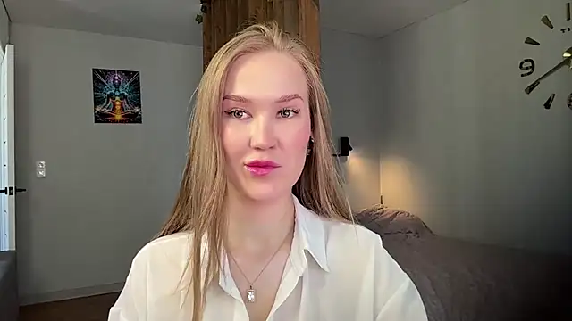 LustfulDiana webcam