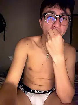 CamiRojas_boy webcam