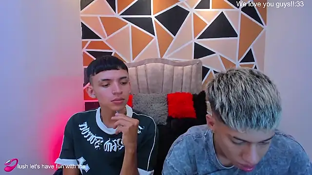 Juan_Nd_Steven live cam
