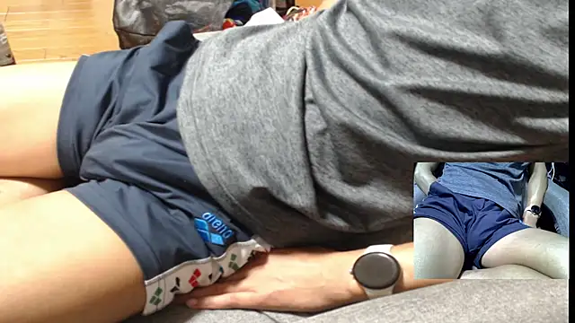Yasu2000 live sex cam