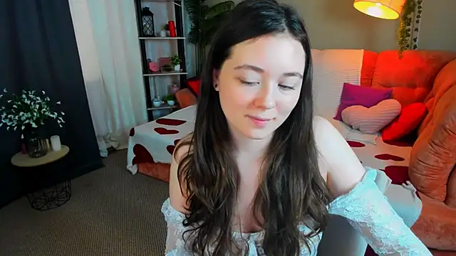 AlluringLookk webcam