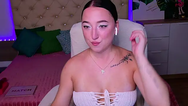 AVA_MAXIMUS webcam