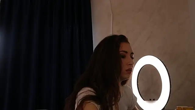 AryaGold live sex cam