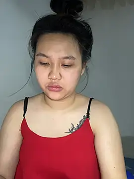 Almira6868 webcam