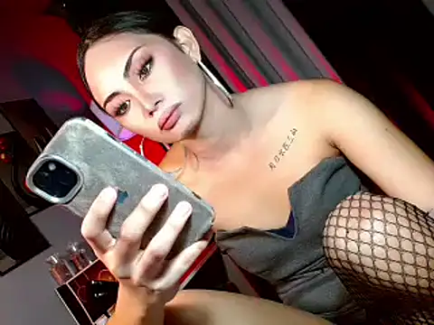 bella_subhunterx - Bella_subhunterx's free webcam - UK Sex Cams