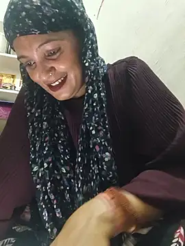 Mohni_love webcam