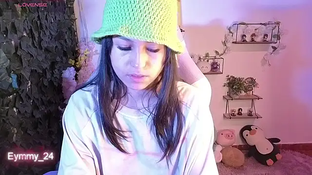 Eymmy_24 webcam