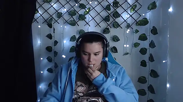 Nika_1_ webcam
