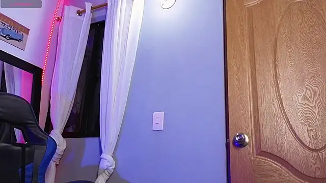 Veronica_111 webcam