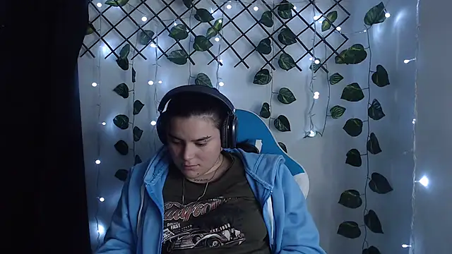 Nika_1_ webcam