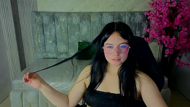 sarita_09_s webcam