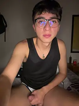 CamiRojas_boy webcam