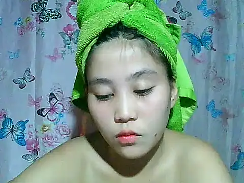 SexyAsianPussy4u webcam