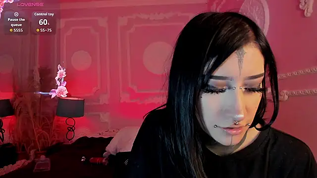 Kat_VonDe webcam
