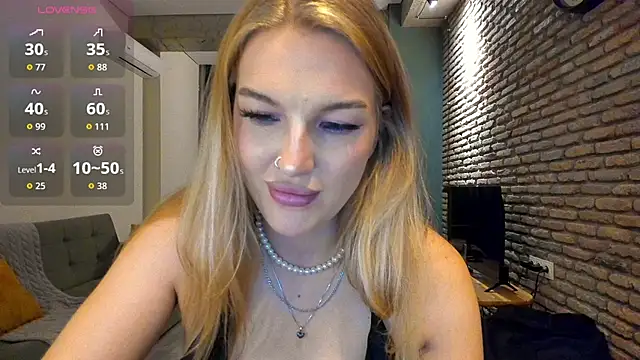 fifteenpoem webcam