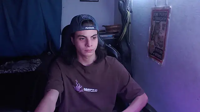Elastic_Fantasy webcam