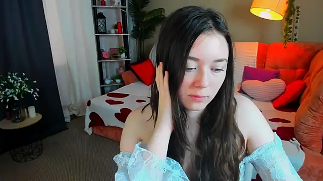 AlluringLookk webcam