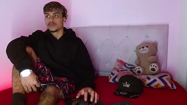 Angel_foxc13 webcam