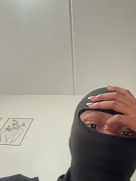 StupidNaturalPhatBooty_'s live cam