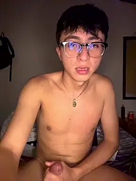 CamiRojas_boy webcam