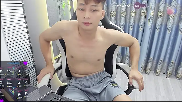 Naughty___asian webcam