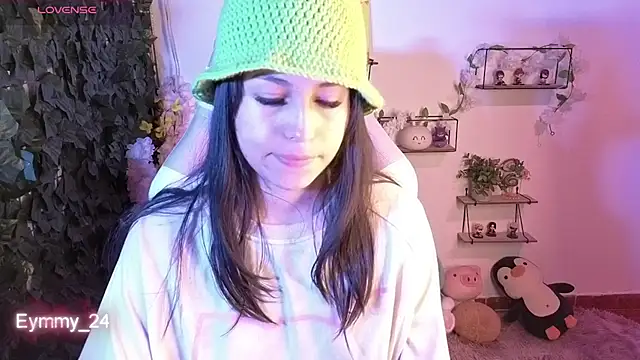 Eymmy_24 live cam
