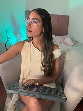 elegant__rouse webcam