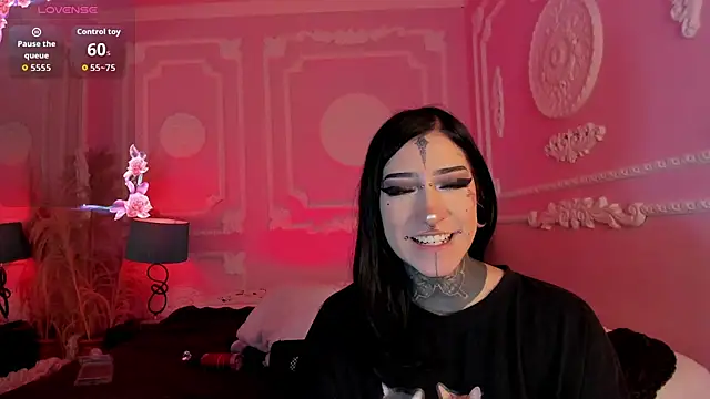 Kat_VonDe webcam
