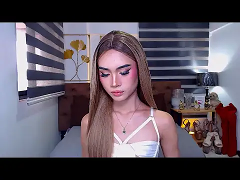 JuicyCockThea webcam