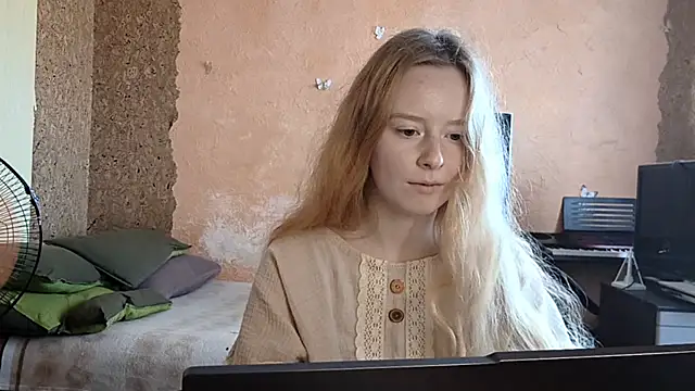 KateVibe_01 webcam