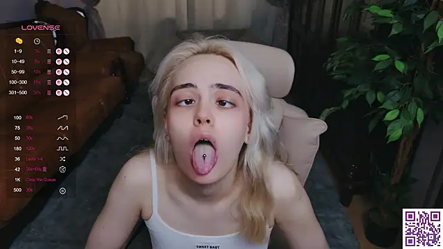 Oxcy_Secret webcam