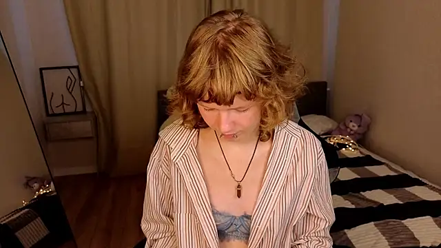 VioletDesiree webcam