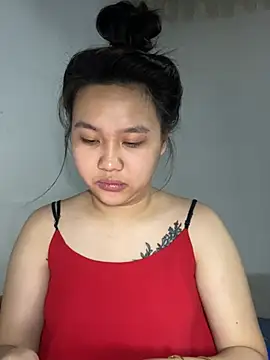 Almira6868 webcam