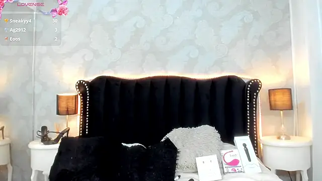ViictoriaGrey webcam